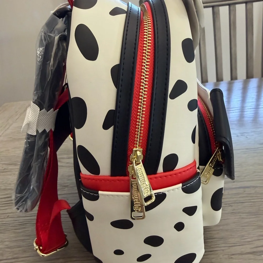 101 Dalmatians Exclusive Pongo & Freckles Mini Backpack - Picture 4 of 9